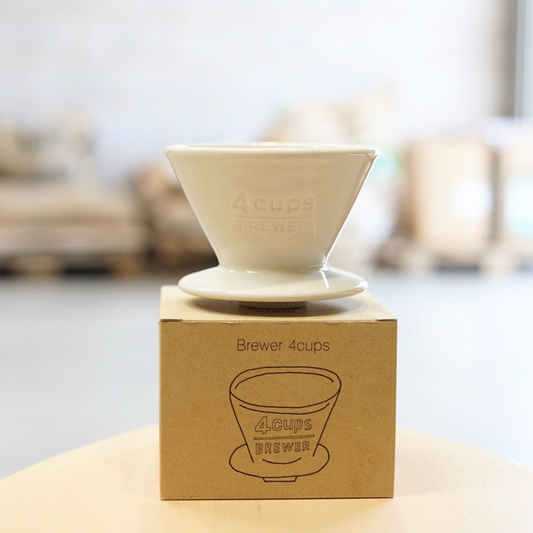 Kinto SCS Porcelain Brewer (4 Cups)
